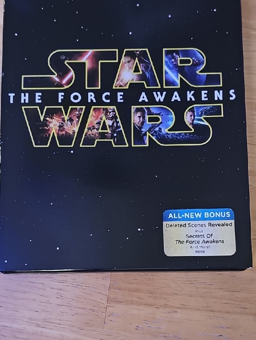 Star Wars: The Force Awakens Blu-ray + DVD + Digital HD - Black Cover